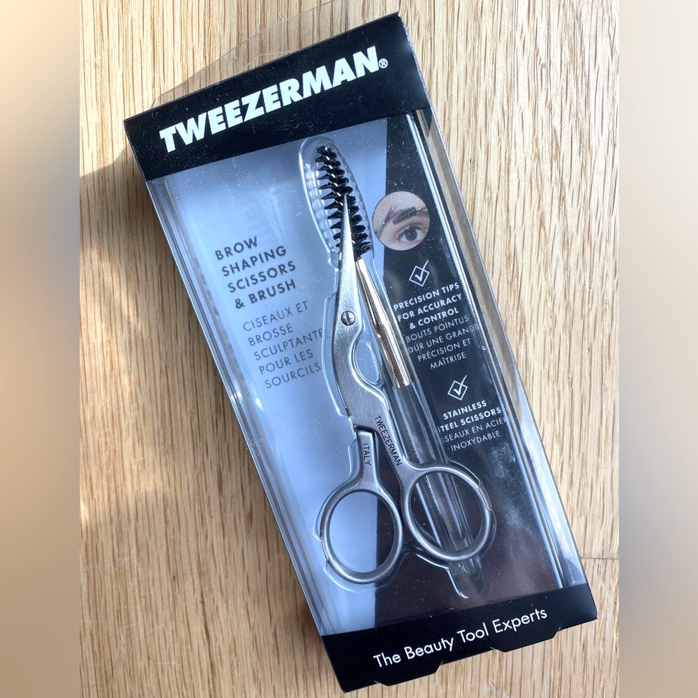 NEW Tweezerman Brow Scissors & Brush Set